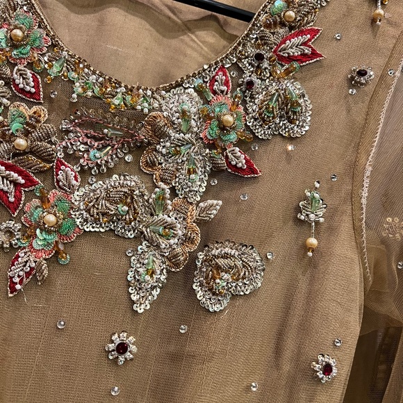 3 pcs Pakistani/Indian wedding wear - Picture 8 of 15